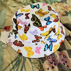 Show Me Your Mumu bucket hat